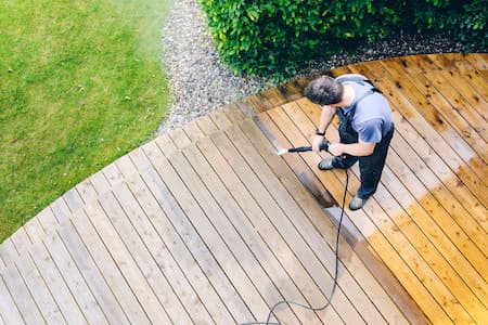 Why hire a pro pressure washing service