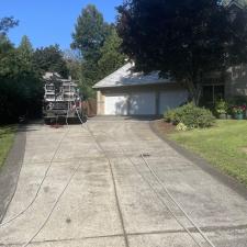 Wow-Wash-360-Transforms-Battle-Ground-Property-with-Expert-Driveway-Washing-Services 0